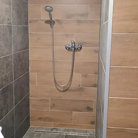 Monika 2 Apartman *